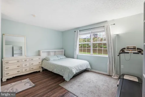 $278,999 | 12250 Stevenson Court, Woodbridge, VA 22192
