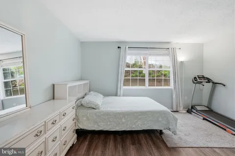 $278,999 | 12250 Stevenson Court, Woodbridge, VA 22192