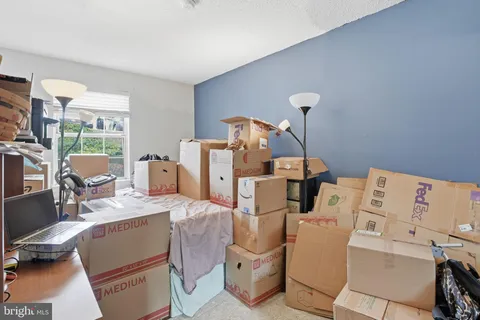 $278,999 | 12250 Stevenson Court, Woodbridge, VA 22192