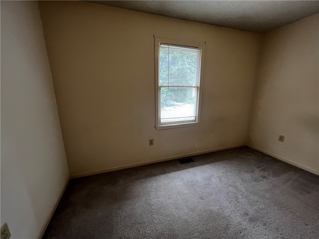 900 F Creekside Drive Clemson, SC 29631 - Photo 13 of 18