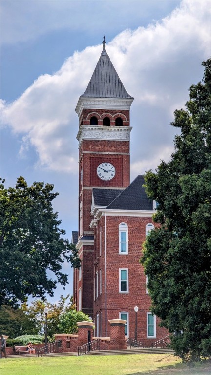 900 F Creekside Drive Clemson, SC 29631 - Photo 17 of 18 Tillman Hall