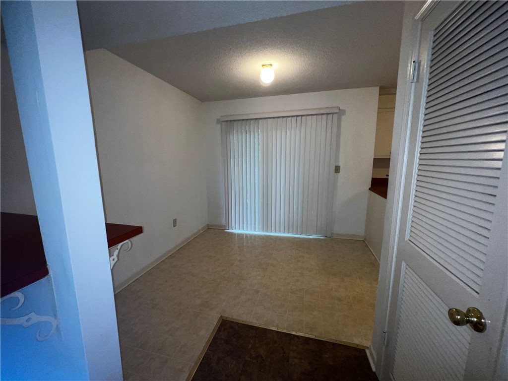 900 F Creekside Drive Clemson, SC 29631 - Photo 8 of 18