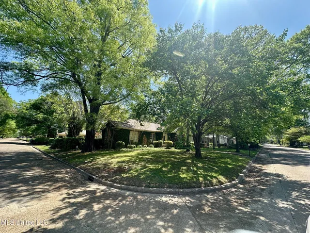 $235,000 | 301 South Victoria Avenue, Cleveland, MS 38732