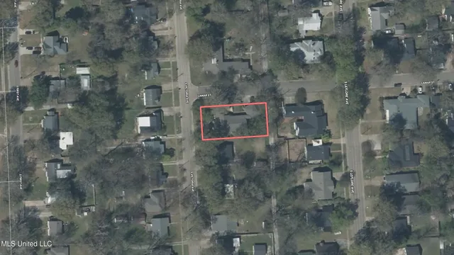 $235,000 | 301 South Victoria Avenue, Cleveland, MS 38732