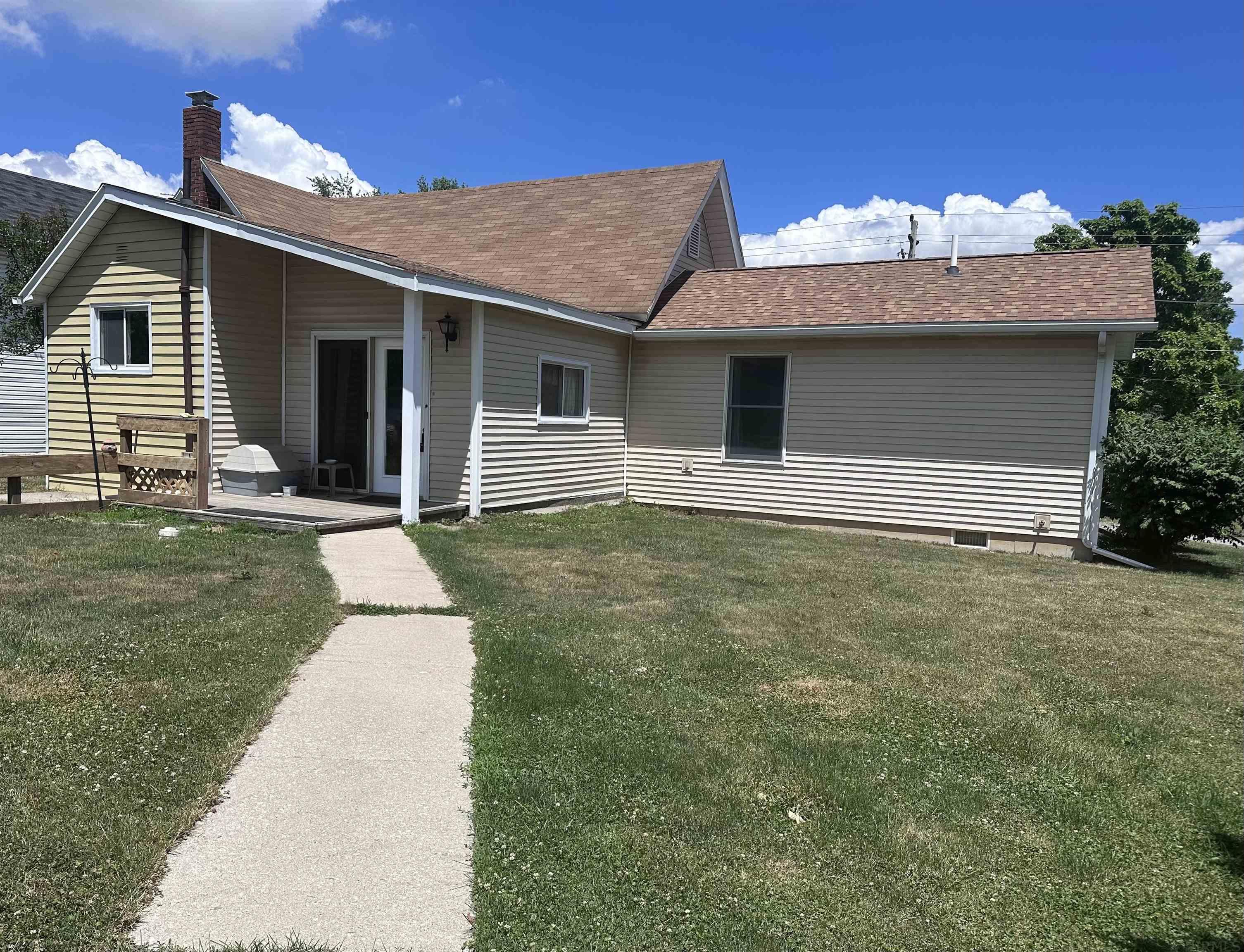 116 Harrison Street St. Joe, IN 46785 - Photo 2 of 19