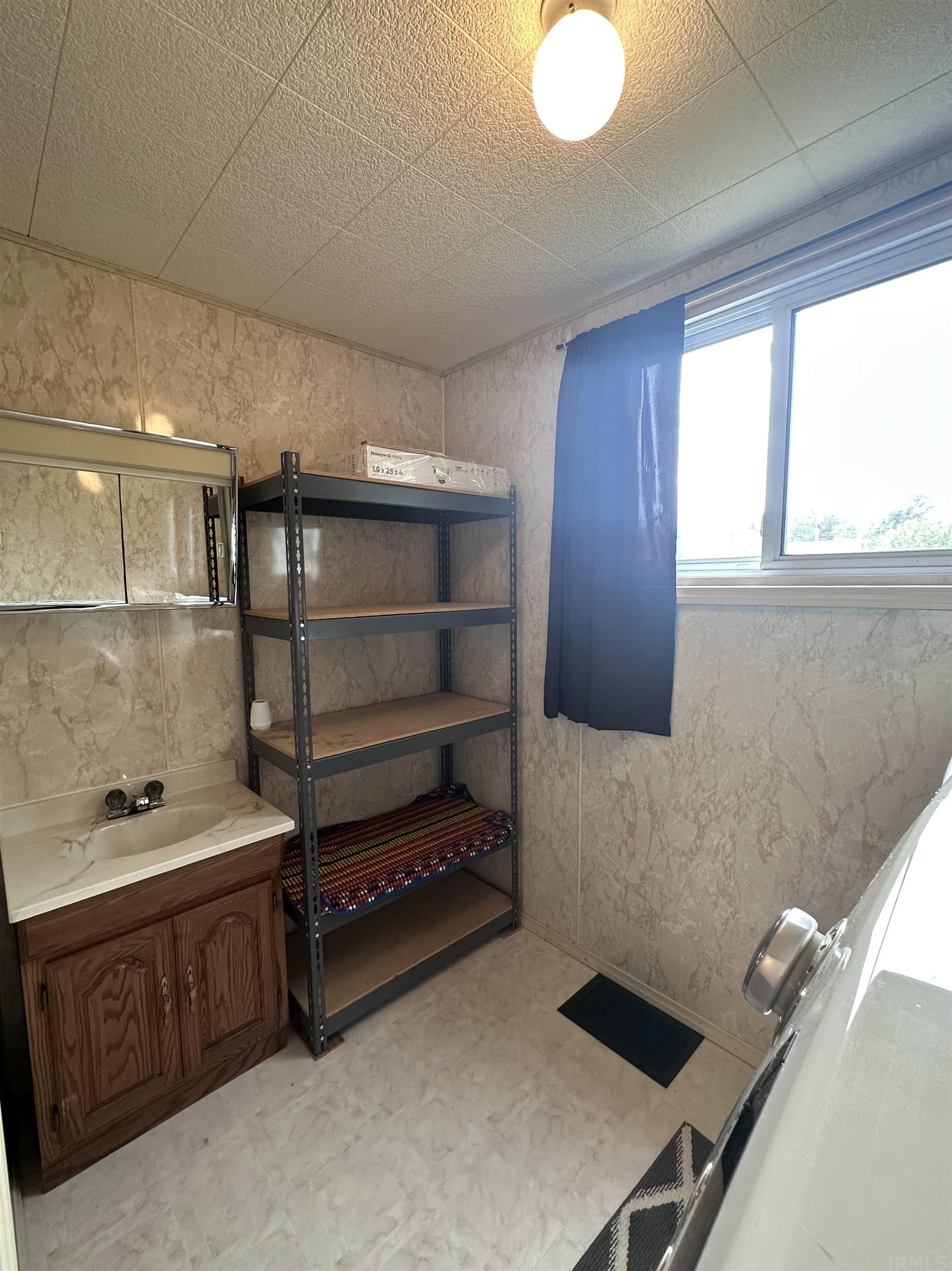 116 Harrison Street St. Joe, IN 46785 - Photo 8 of 19