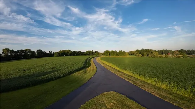 $1,595,000 | 12714 South Harris Road, Greenwood, MO 64034