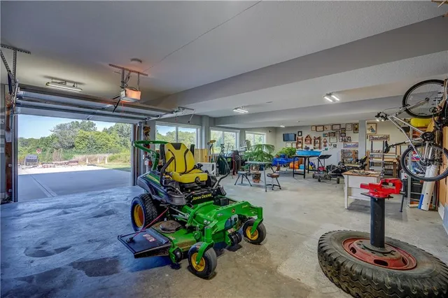 $1,595,000 | 12714 South Harris Road, Greenwood, MO 64034