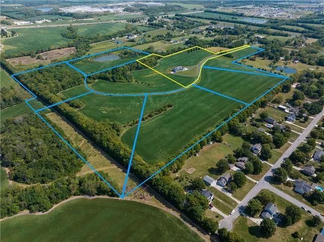 $1,595,000 | 12714 South Harris Road, Greenwood, MO 64034