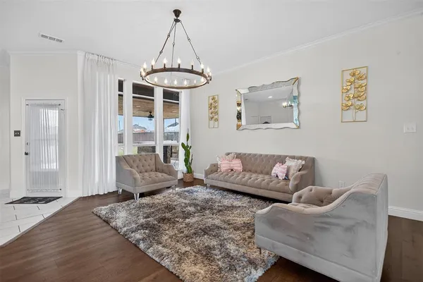 $419,990 | 513 Timberside Drive, Terrell, TX 75161