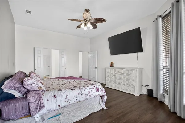 $419,990 | 513 Timberside Drive, Terrell, TX 75161