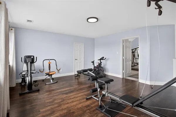 $419,990 | 513 Timberside Drive, Terrell, TX 75161