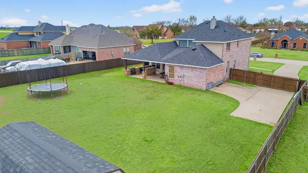 $419,990 | 513 Timberside Drive, Terrell, TX 75161