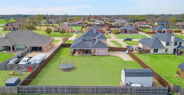 $419,990 | 513 Timberside Drive, Terrell, TX 75161