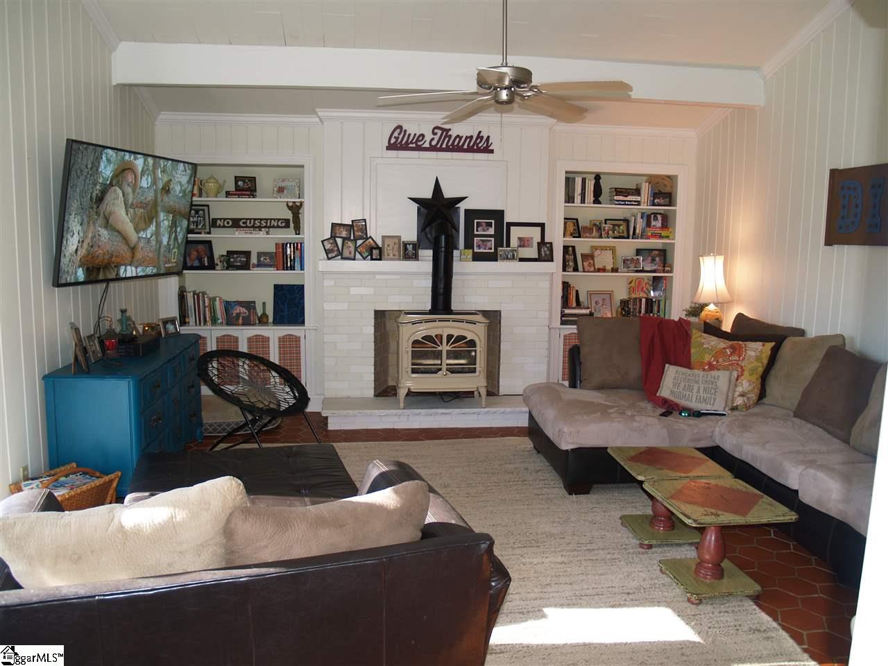 925 Talley Bridge Road Cleveland, SC 29635 - Photo 13 of 36