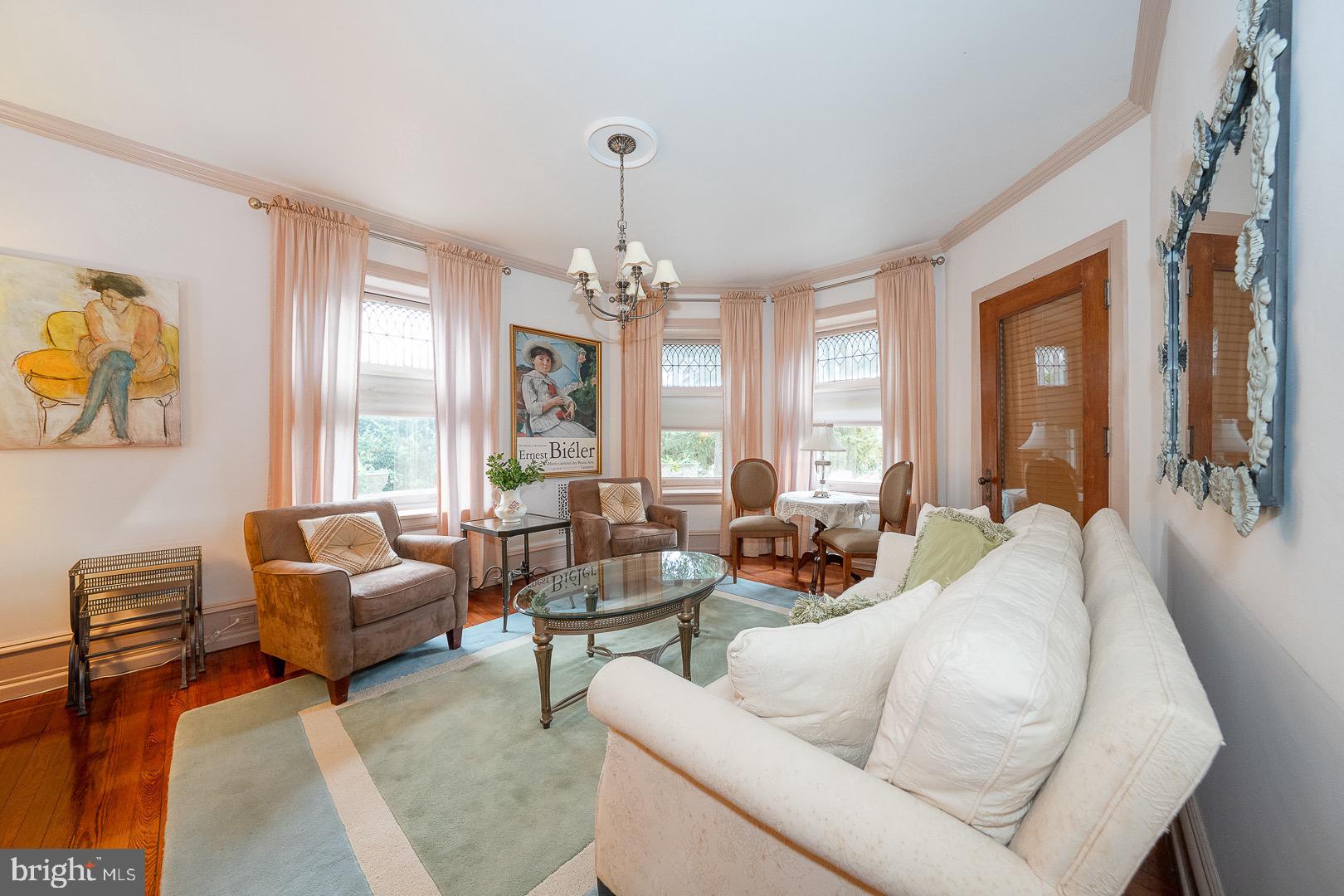 6323 Sherwood Road Philadelphia, PA 19151 - Photo 19 of 132