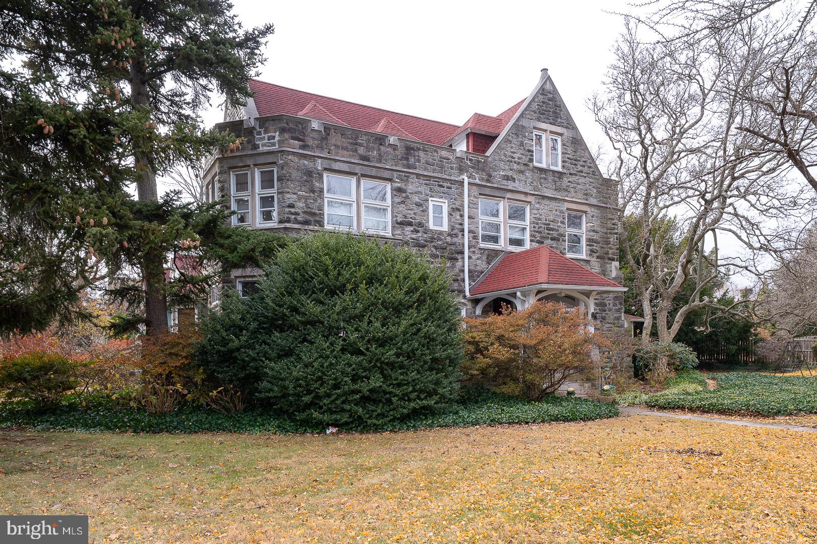 6323 Sherwood Road Philadelphia, PA 19151 - Photo 2 of 132