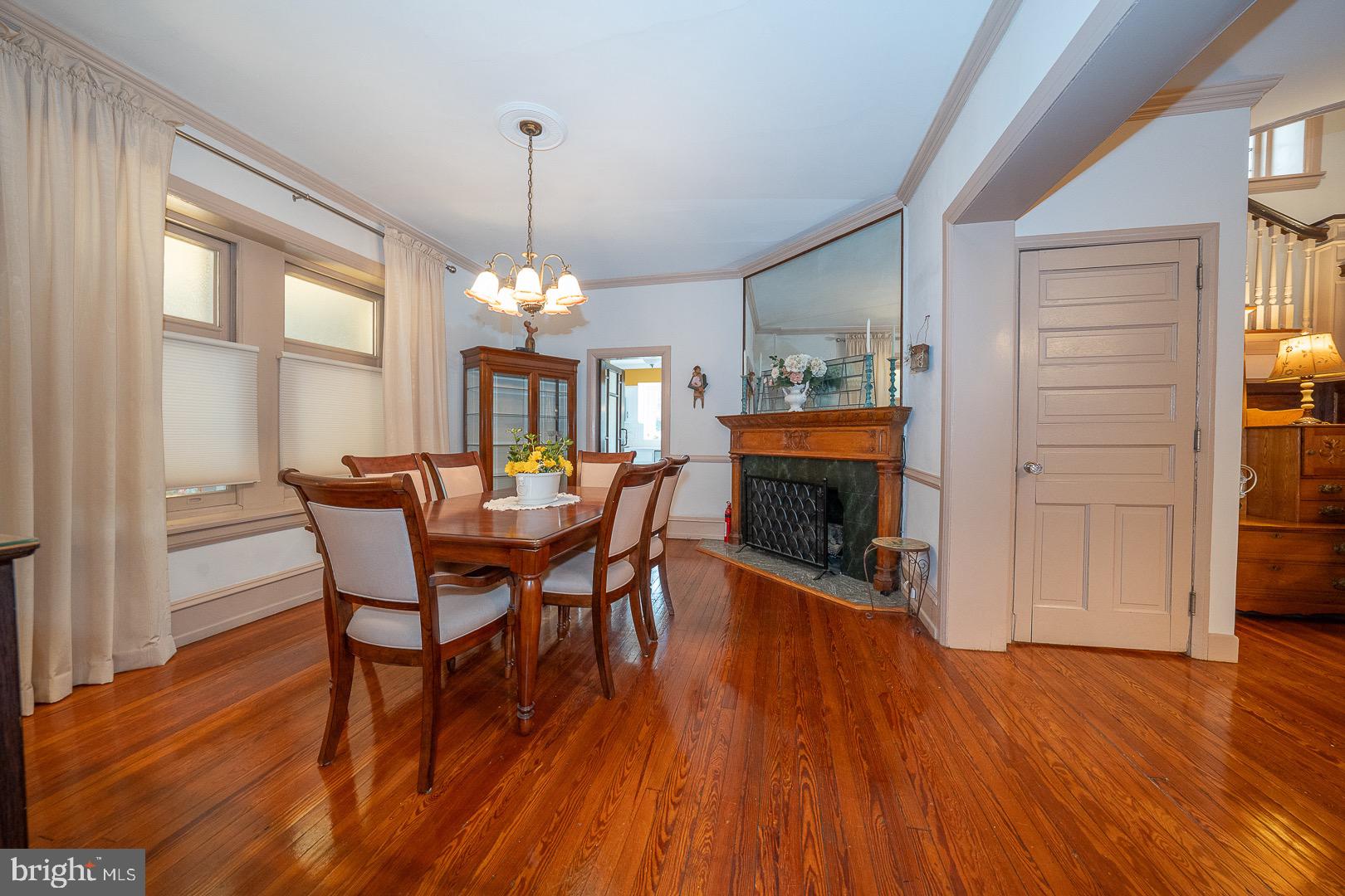 6323 Sherwood Road Philadelphia, PA 19151 - Photo 25 of 132