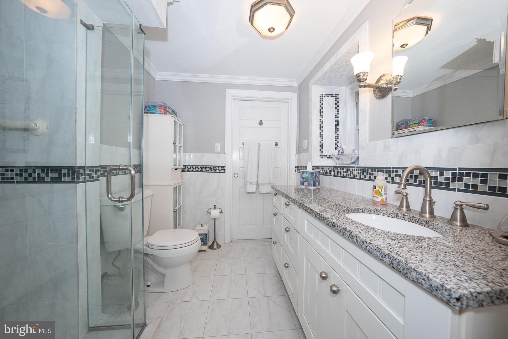 6323 Sherwood Road Philadelphia, PA 19151 - Photo 59 of 132 Bathroom attached to largest bedroom