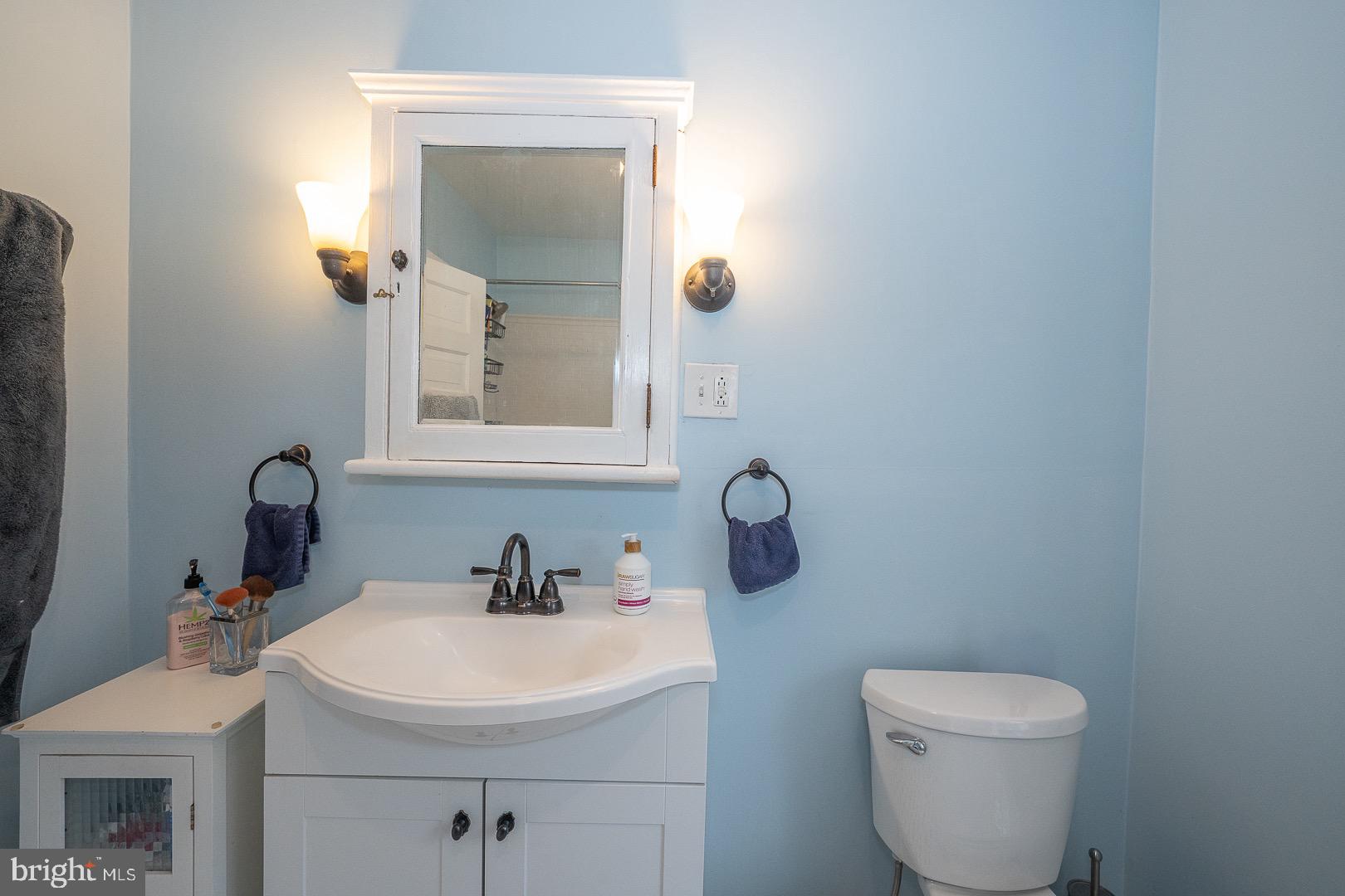 6323 Sherwood Road Philadelphia, PA 19151 - Photo 100 of 132