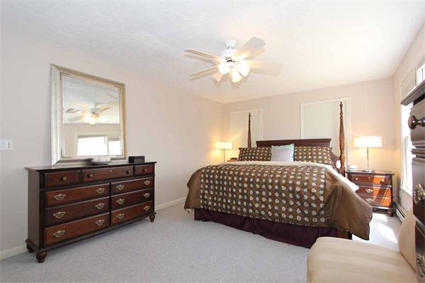 17 Tara Road Southborough, MA 01772 - Photo 11 of 18 Gallery Image 11