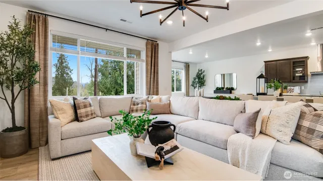 $899,950 | 20041 135th Place Southeast, Monroe, WA 98272