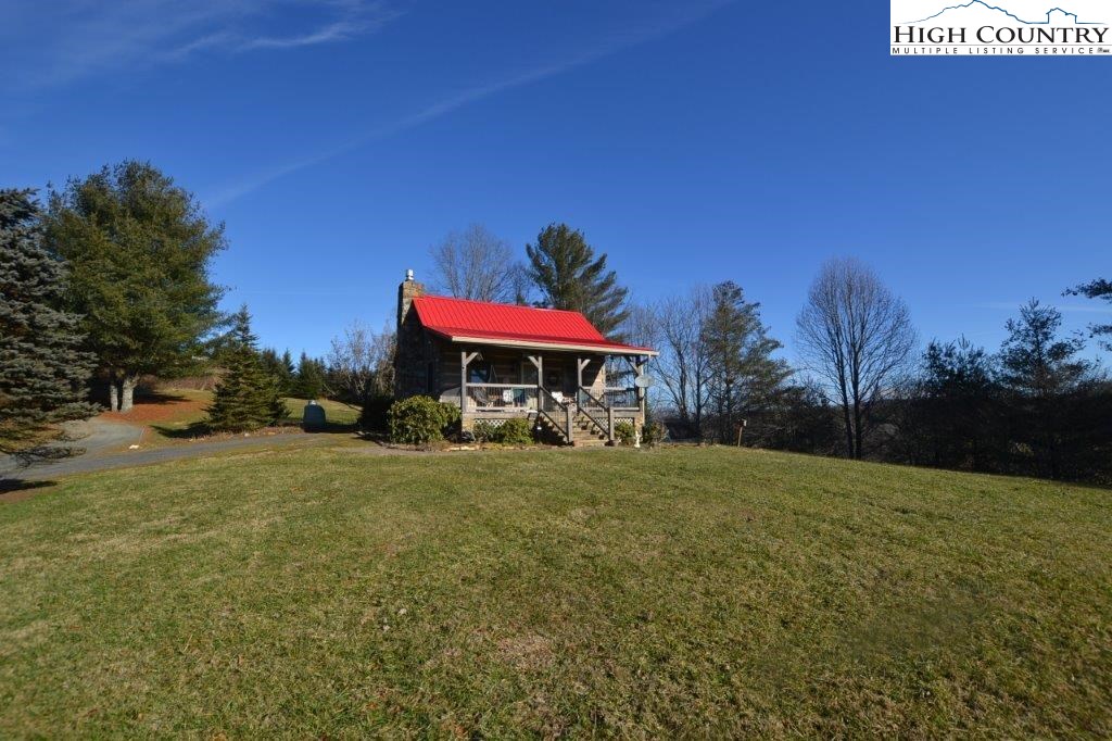 176 River Bend Hills Road Crumpler, NC 28617 - Photo 12 of 31 Gallery Image 12