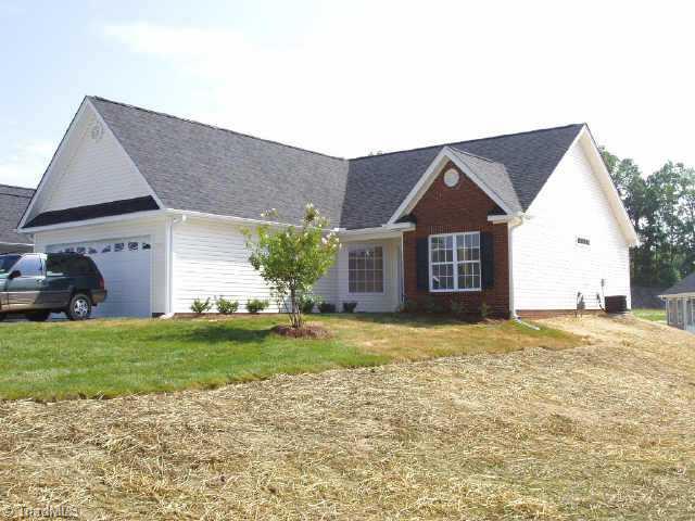 47 C Laurel Oak Ranch High Point, NC 27265 - Photo 1 of 2 Exterior Front.