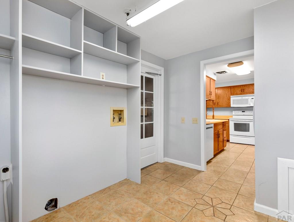 1418 Constitution Road Pueblo, CO 81001 - Photo 13 of 30 Gallery Image 13
