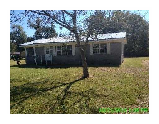 3504 Berkshire Road Moss Point, MS 39562 - Photo 1 of 7 Primary Photo