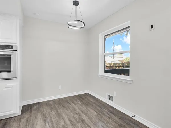 $2,100 | 4009 Sweetbriar Drive, Garland, TX 75042