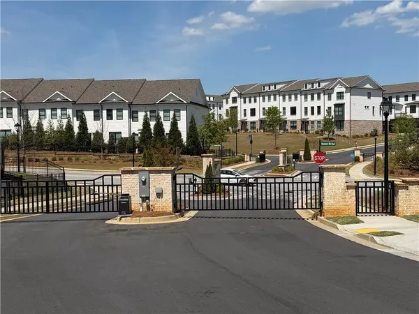 $2,400 | 5208 Riden Court, Buford, GA 30518