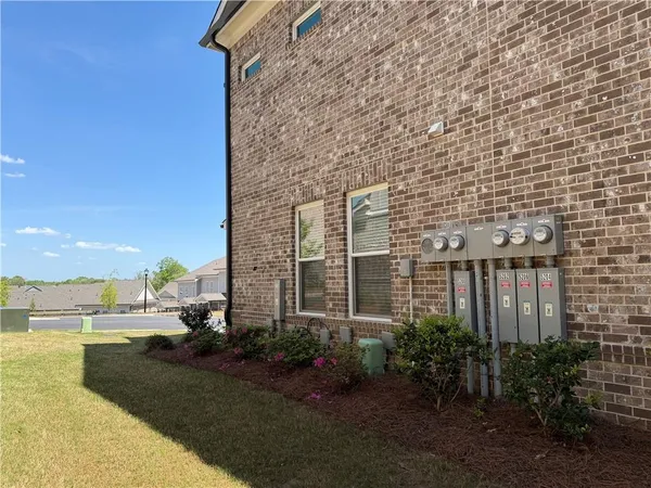 $2,400 | 5208 Riden Court, Buford, GA 30518