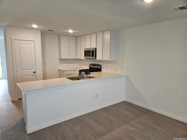 $1,495 | 507 Layne Overlook, San Antonio, TX 78253