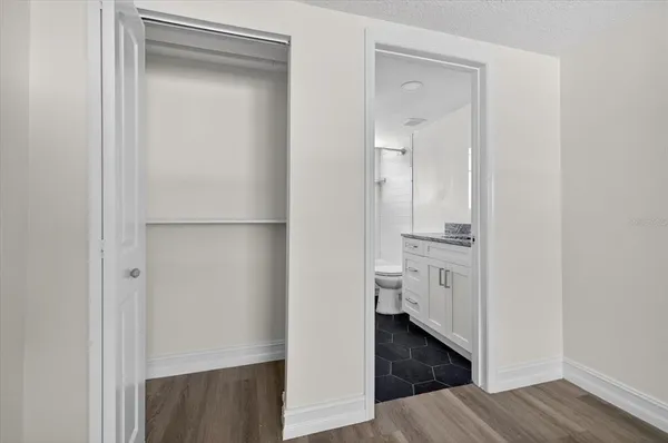 a view of walk in closet