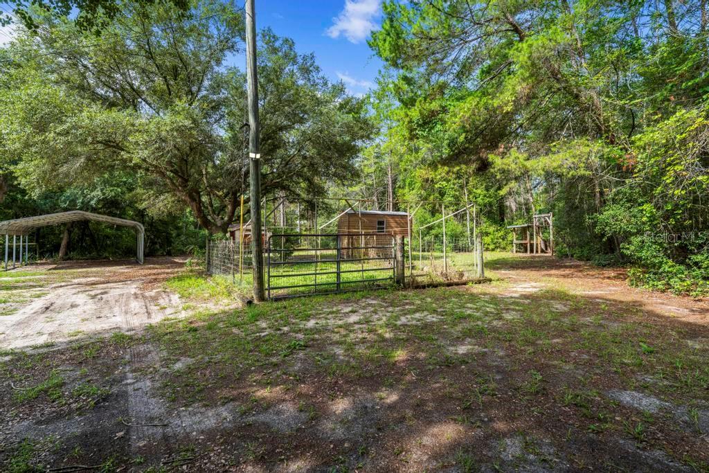 24607 Polar Bear Road Paisley, FL 32767 - Photo 2 of 47