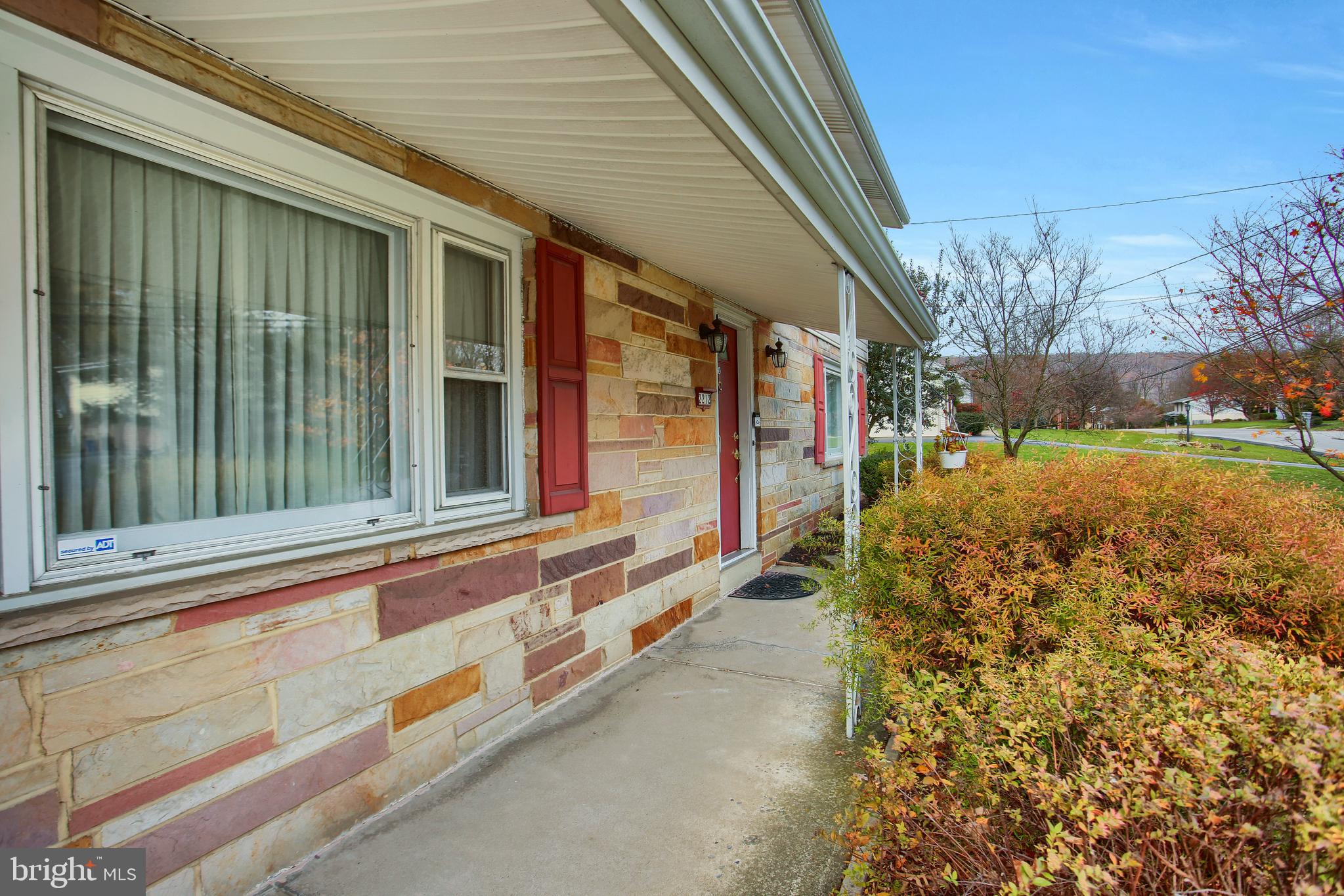 2212 Dover Road Harrisburg, PA 17110 - Photo 4 of 51 Gallery Image 4