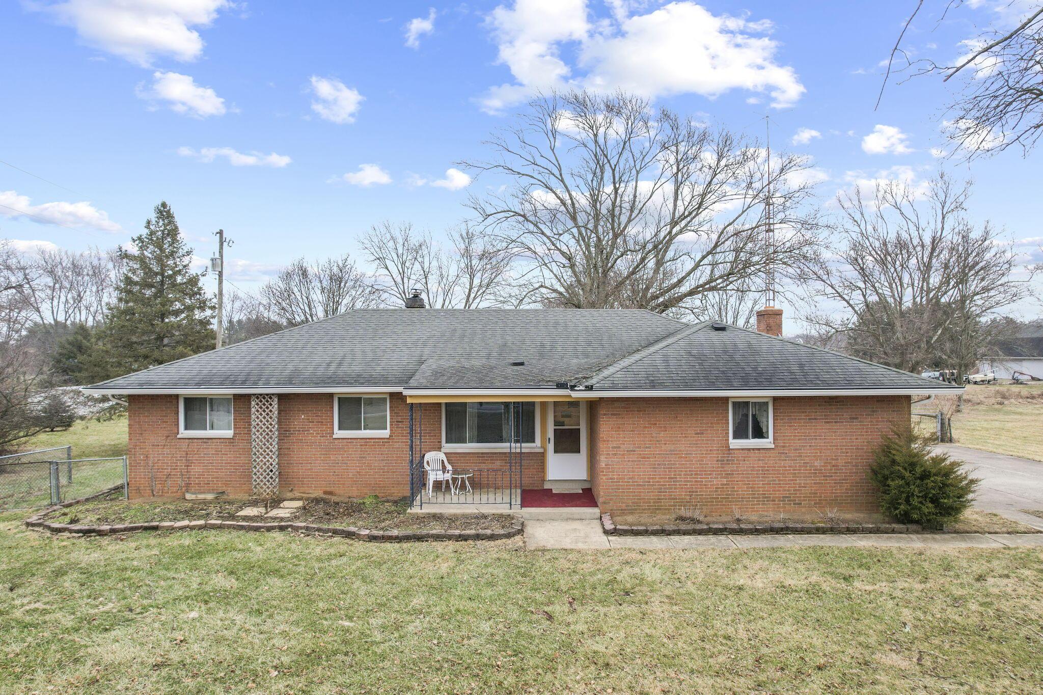 5680 Biggert Road London, OH 43140 - Photo 1 of 33 Brick Ranch Home