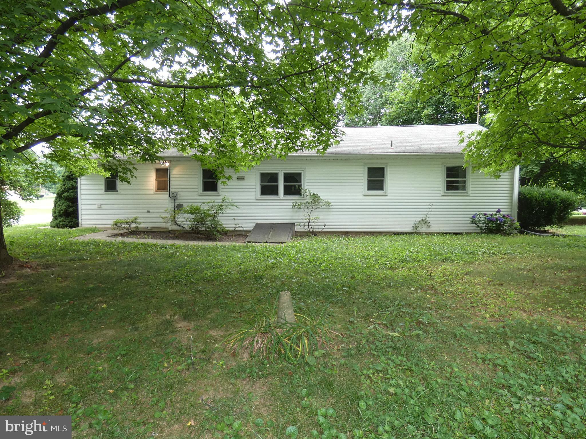 4025 Schalk Rd Number 2, Unit 2 Manchester, MD 21102 - Photo 6 of 24 Exterior (Rear)
