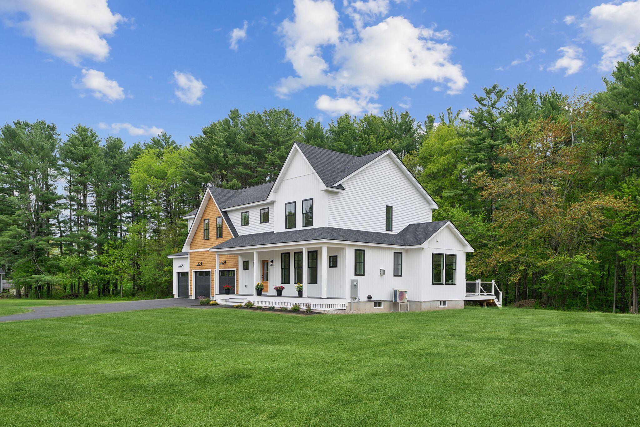 90 Running Hill Road Scarborough, ME 04074 - Photo 2 of 56 _DSC01010