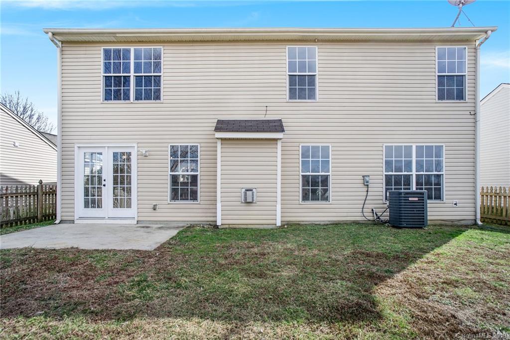 14131 Riding Hill Avenue Charlotte, NC 28213 - Photo 5 of 14