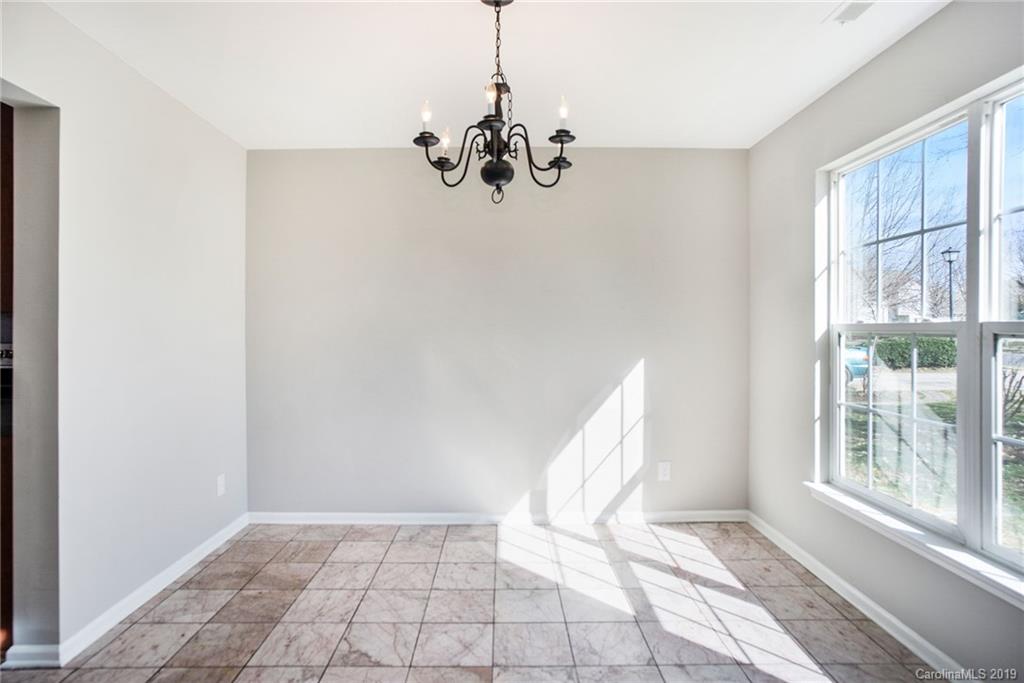 14131 Riding Hill Avenue Charlotte, NC 28213 - Photo 8 of 14