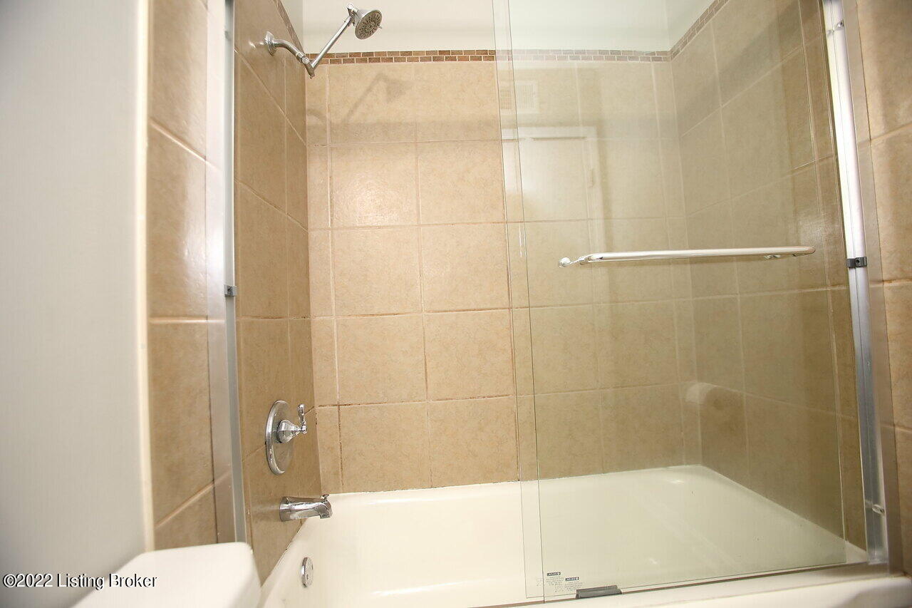 141 Meadowood Road Louisville, KY 40229 - Photo 27 of 37 Full Bath2