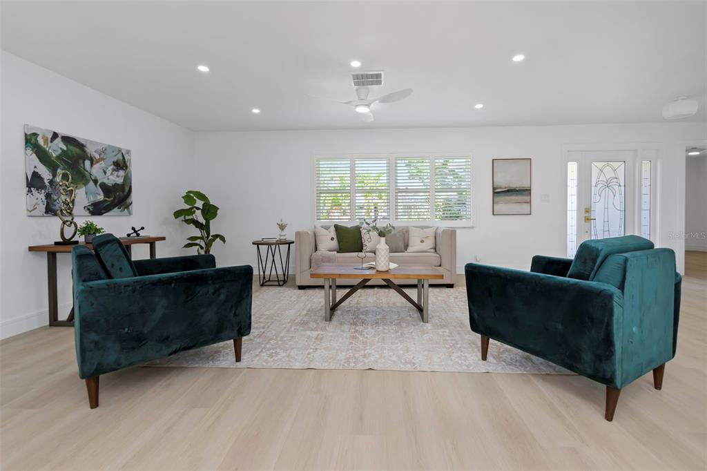 6321 Balboa Lane Apollo Beach, FL 33572 - Photo 7 of 73