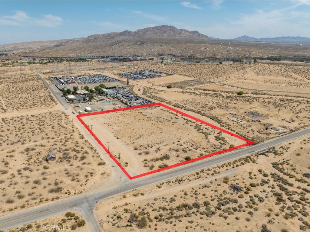 1 Gas Line Road Victorville, CA 92394 - Photo 3 of 21 a view of ocean and mountain