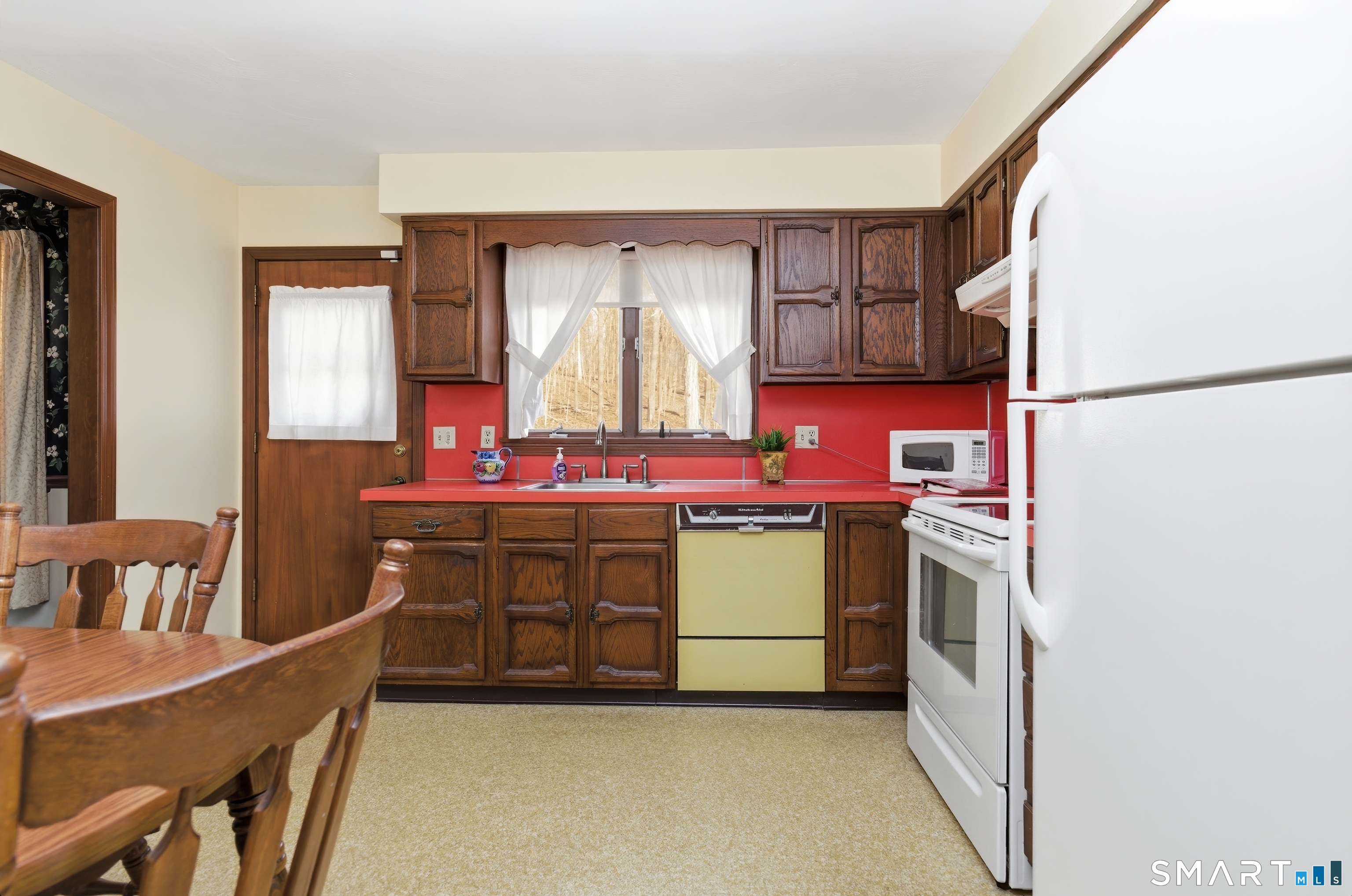 55 Saw Mill Road Middletown, CT 06457 - Photo 19 of 42