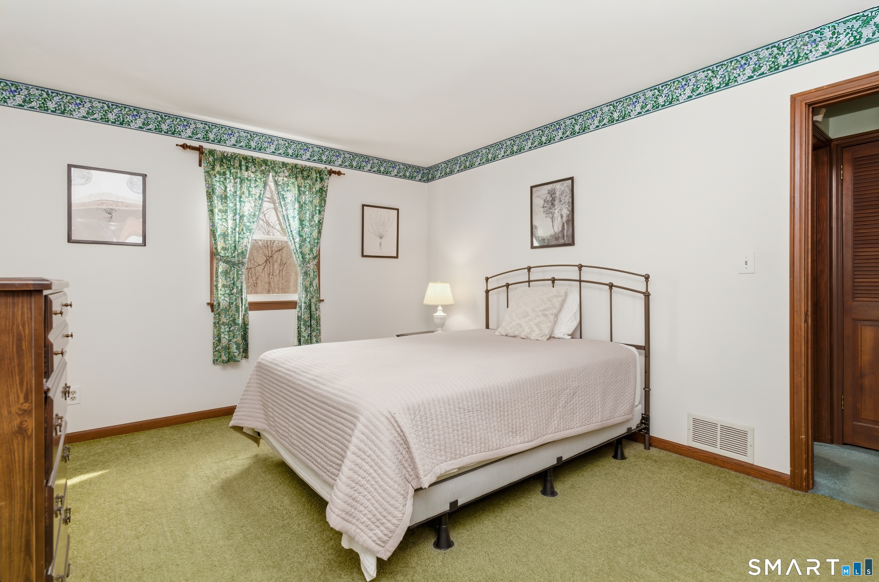 55 Saw Mill Road Middletown, CT 06457 - Photo 27 of 42