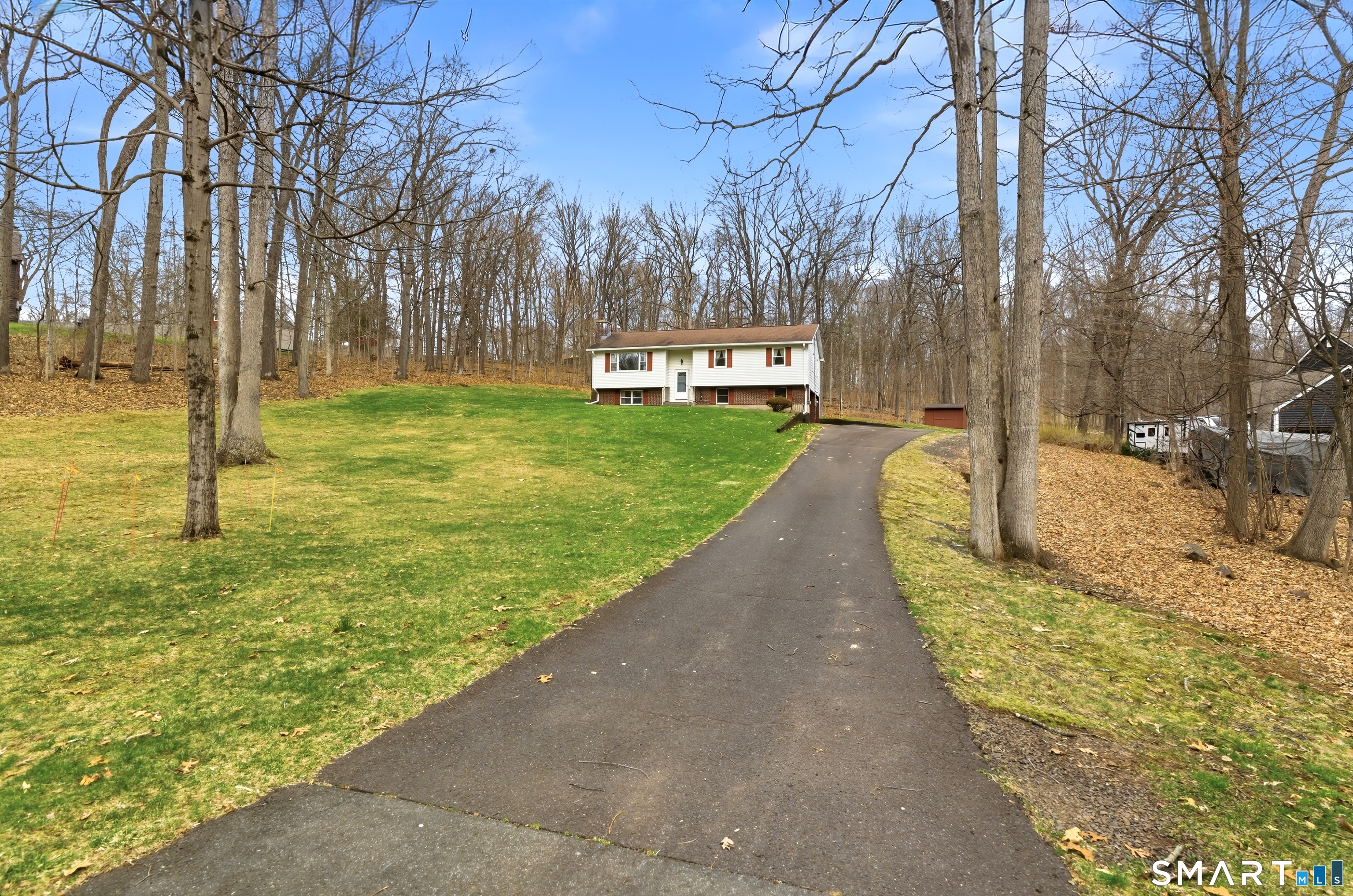 55 Saw Mill Road Middletown, CT 06457 - Photo 4 of 42