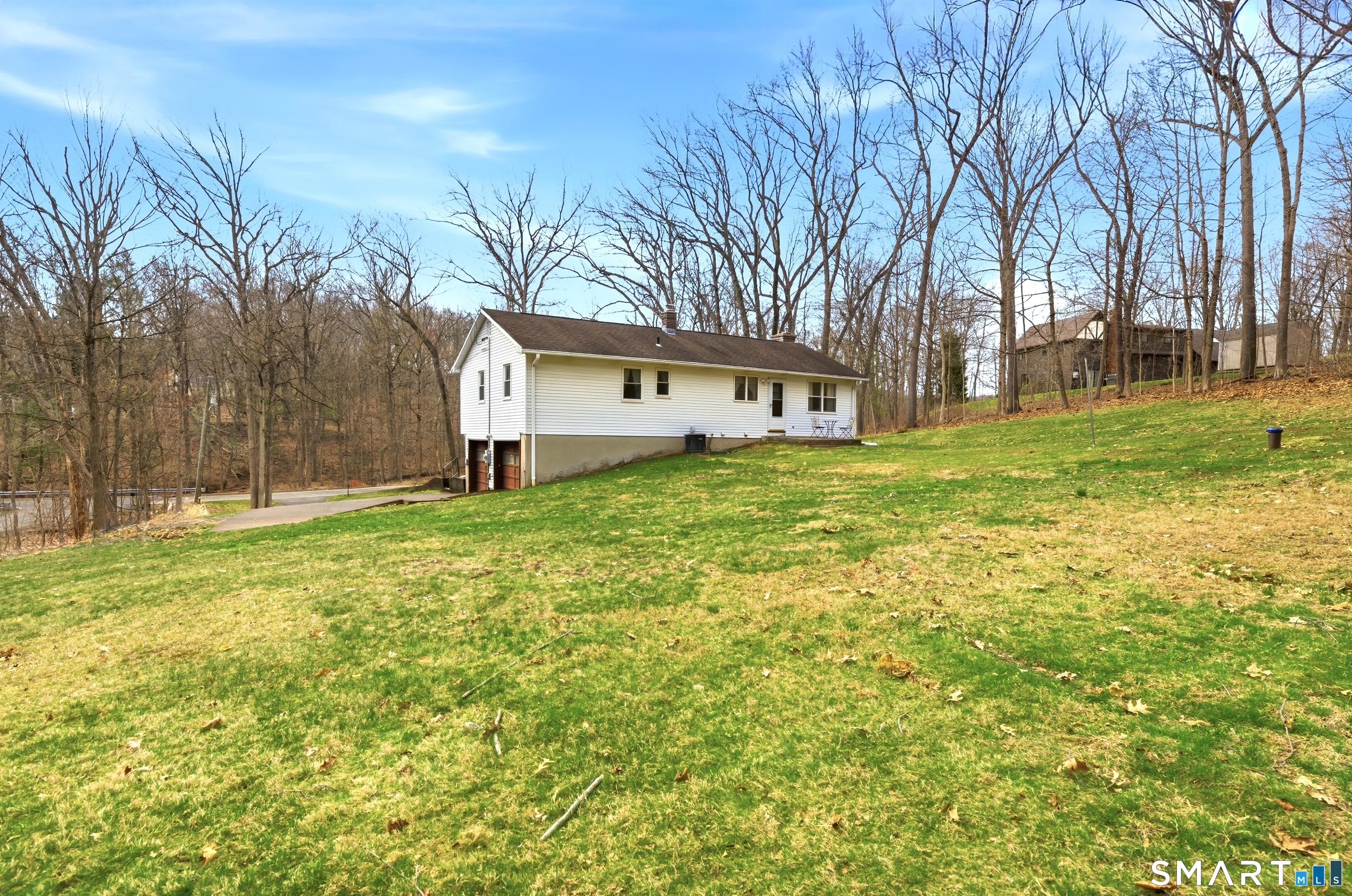 55 Saw Mill Road Middletown, CT 06457 - Photo 7 of 42