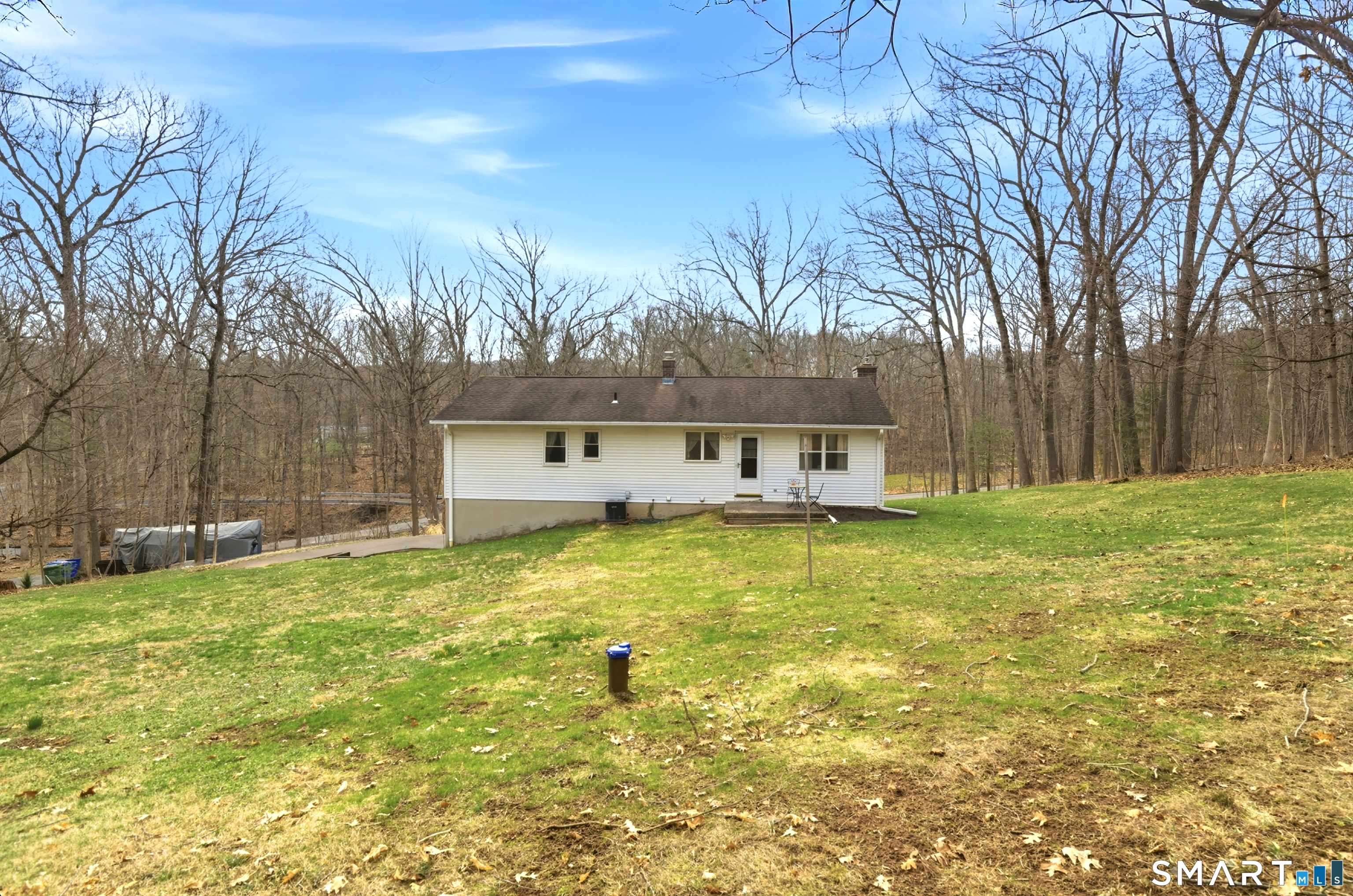 55 Saw Mill Road Middletown, CT 06457 - Photo 8 of 42